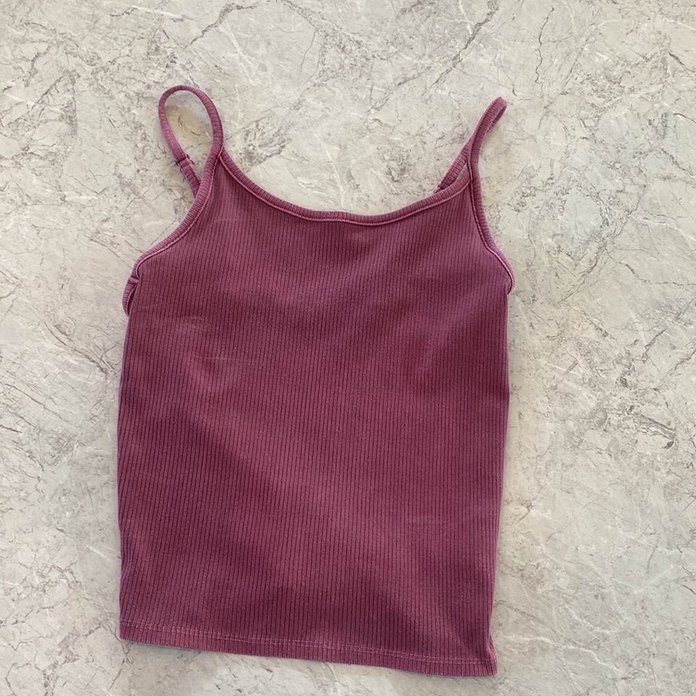 AE cropped pink tank